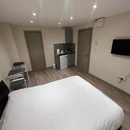 Battersea Inn London Bagian luar foto
